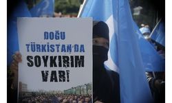 Sarıyer'de Urumçi katliamı protestosu 