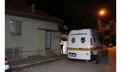 Tartıştığı karısını döverek öldürüp, intihar etti