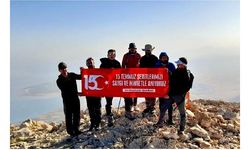 Van'da 15 Temmuz şehitleri için zirve tırmanışı