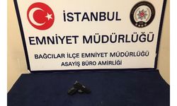 Bağcılar'da park yeri tartışmasında komşularını silahla yaraladı