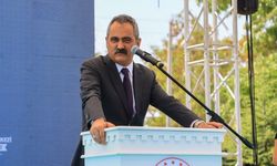 Bakan Özer: Türkiye'nin eğitim gündeminden bağış olayını düşürelim