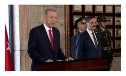 Cumhurbaşkanı Erdoğan'dan YAŞ üyeleri ile Anıtkabir ziyareti