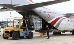 Pakistan'a insani yardımların 2'nci kısmı ulaştırıldı