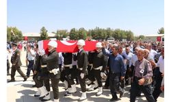 Şehit Teğmen Ömer Bağra toprağa verildi