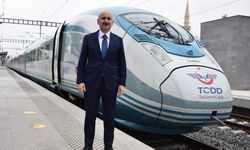 Bakan Karaismailoğlu: Hızlı trenle yolcu taşıma rekoru kırıldı