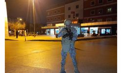 Bakırköy'de hastane önünde silahlı saldırı; 1 ölü 1 yaralı