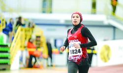BEN ETRAFIMDAKİ UMUTSUZ ÇOCUKLARIN UMUDU OLDUM
