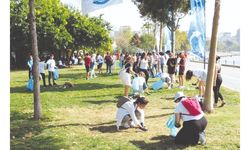 Caddebostan Sahili'nde 281 kilogram atık toplandı