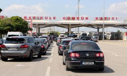 Gurbetçilerin bagajları memleket lezzetleriyle dolu
