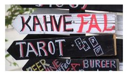İstanbul'da "fal kafe" tartışması