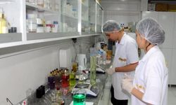 Okullar açıldı, kolonyaya talep arttı