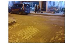 Acıktığını belirten tutuklu, yemek molasında firar etti