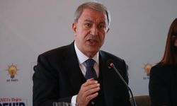 Bakan Akar: Yunanistan'ın, uzattığımız barış elini tutmasını bekliyoruz