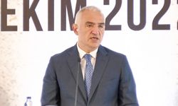 Bakan Ersoy: Türk dizileri gönül köprüleri kurulmasında hızlandırıcı rol oynadı