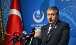 Destici: İYİ Parti referandumu destekleyecektir
