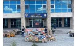 Edirne'de, TIR'da 16 bin 385 kaçak elektronik sigara ele geçirildi