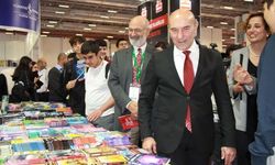 İzmir Kitap Fuarı açıldı; 10 gün ziyaret edilebilecek