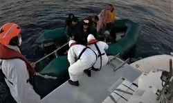 Kuşadası'nda Yunan unsurları tarafından geri itilen 21 göçmen kurtarıldı