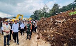 Endonezya depreminde hayatını kaybedenlerin sayısı 268’e yükseldi