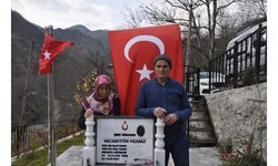 Gümüşhane ve Çorum'da şehit öğretmen ailelerinin '24 Kasım' hüznü