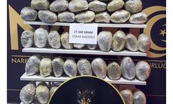 Kilolarca esrarla yakalandı, 'İçiciyim' dedi