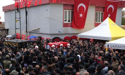 Şehit Piyade Sözleşmeli Er Öztürk, son yolculuğuna uğurlandı