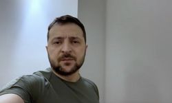 Zelenski: Doğuda 400’e yakın bombardıman düzenlendi