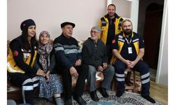3,5 dakikada gelen sağlık ekibi hayata döndürdü