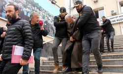 6 yaşındaki kızını evlendirilmesiyle ilgili gözaltına alınan 2 kişi adliyeye sevk edildi