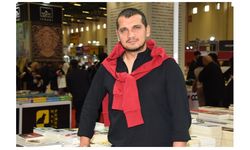 Muhammed Gömük Tüyap Kitap Fuarında okurlarıyla buluştu