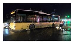 Arnavutköy'de İETT otobüsüyle minibüs çarpıştı; 14 yaralı