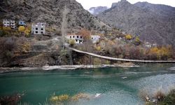 Baraj sularının yaklaştığı Yusufeli'de 'göç' hızlandı