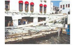 Bebek'te çöken iskele söküldü