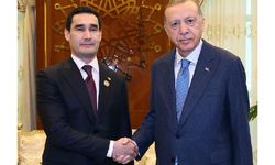 Erdoğan, Halk Maslahatı Başkanı Berdimuhamedov ile görüştü