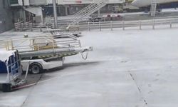 İngiltere kar yağışı ve aşırı soğuklara teslim oldu