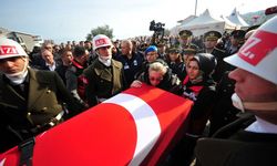 Pençe-Kilit şehidi Üsteğmen Yavuz için babaevinde helallik alındı