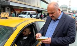 Polisin ceza yağdırdığı Taksim'de Taksiciler Odası Başkanı denetim yaptı