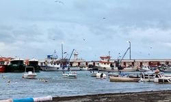 Tekirdağ'da kuvvetli rüzgar; eğitim uçuşları iptal