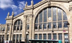 Paris'te tren garında bıçaklı saldırı