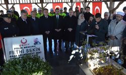 Şehit polis memuru Fethi Sekin, mezarı başında anıldı