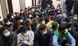 Sınır dışı edilecek 227 Afganistan uyruklu Kocaeli'den gönderildi