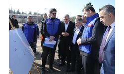 Bakan Nebati, depremden etkilenen Şanlıurfa'da incelemelerde bulundu