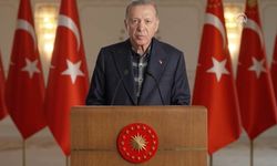 Cumhurbaşkanı Erdoğan: Arama kurtarma ekiplerimizin enkaz altından sağ çıkardığı insanımızın sayısı 8 binin üzerinde
