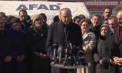Cumhurbaşkanı Erdoğan: Hedefimiz depremlerden etkilenen 10 ilde 1 yıl içinde yeni konutlar inşa etmek