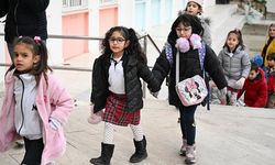 Depremin ardından 71 ilde ikinci dönemin ilk zili yarın çalacak