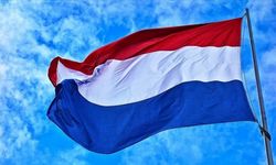 Hollanda, Rus diplomatları "istihbarat görevlisi" oldukları gerekçesiyle sınır dışı ediyor