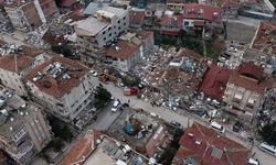Kahramanmaraş merkezli depremlerde 6 bin 234 kişi hayatını kaybetti, 37 bin 11 kişi yaralandı