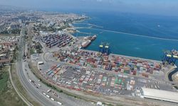 Limak Şirketler Grubu'ndan Limakport İskenderun açıklaması: Rıhtımda kısmı hasar meydana geldi