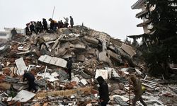 Lübnan: Deprem nedeniyle Türkiye'ye arama kurtarma ekipleri gönderebiliriz