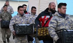 Mehmetçik ve Alperenler gönüllülerin desteğiyle Belen'de çadır kent kurdu